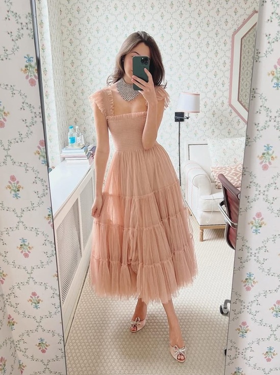 Hill House Dresses & Skirts - NWT Hill House Collector’s Edition Ellie Nap Midi Maxi Dress Blush Glitter Tulle